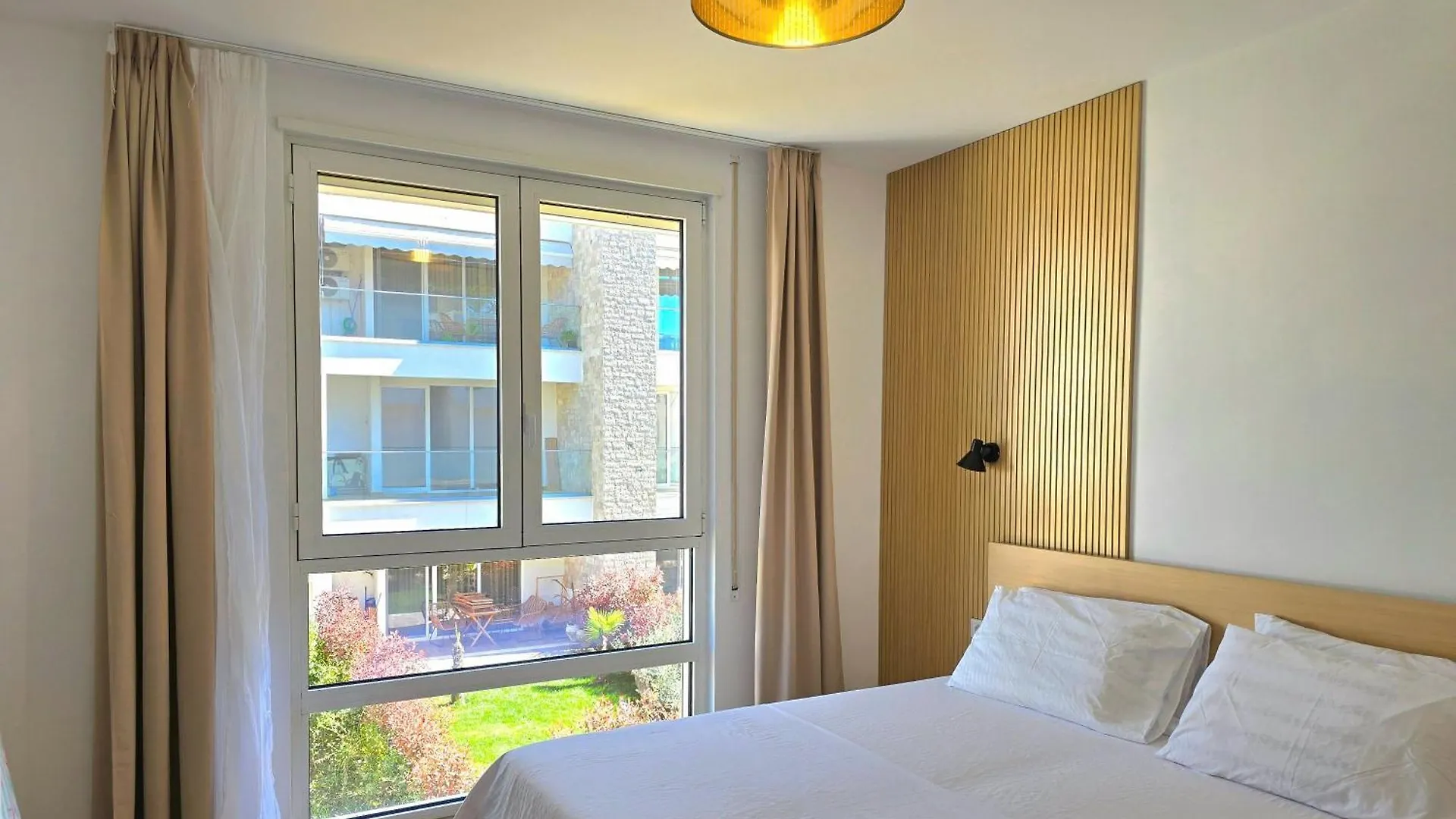 Beach Haven Hideaway 291 - Happy Rentals Plazhi San Pietro 아파트